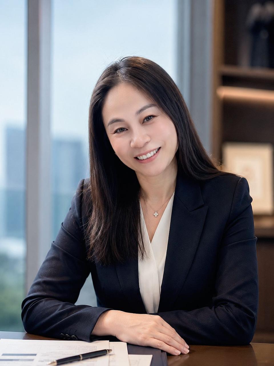 Shally Zhang